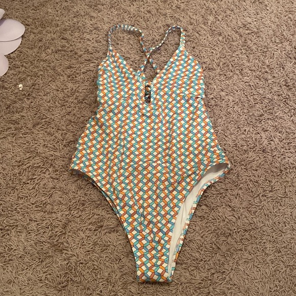 Shade & Shore multicolored once piece - Picture 1 of 3